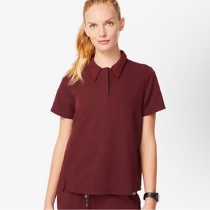 Figs Igava shortsleeve polo scrub top, medium